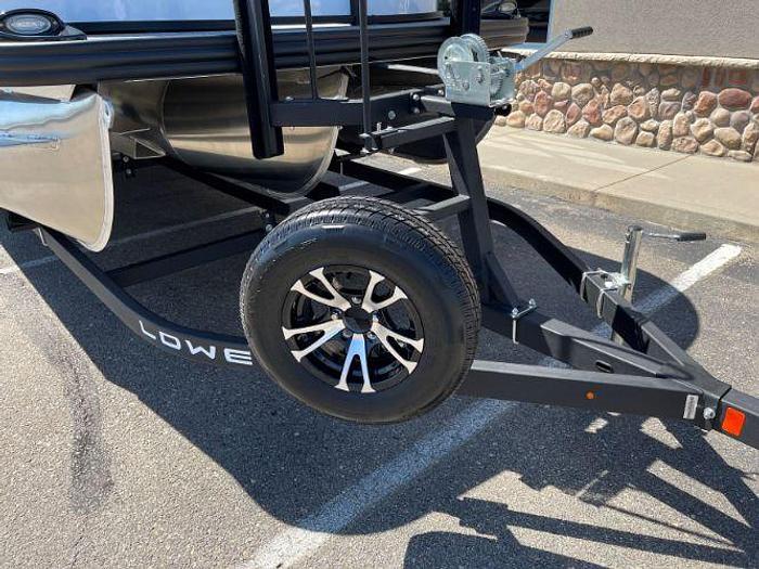 Used 2023 Lowe SS230DH CL