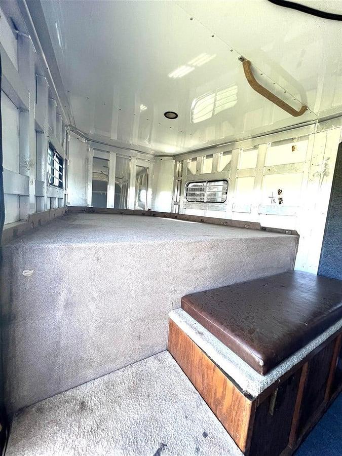 Used 2007 Bloomer 6 Horse Trailer