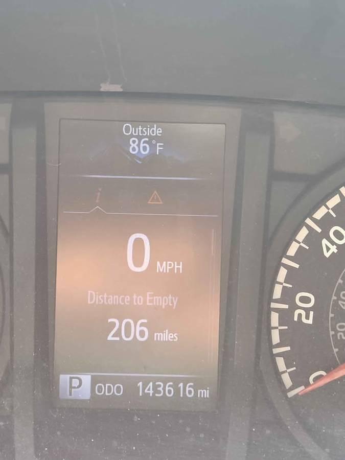 Used 2018 Toyota Tacoma Access Cab Pickup Truck