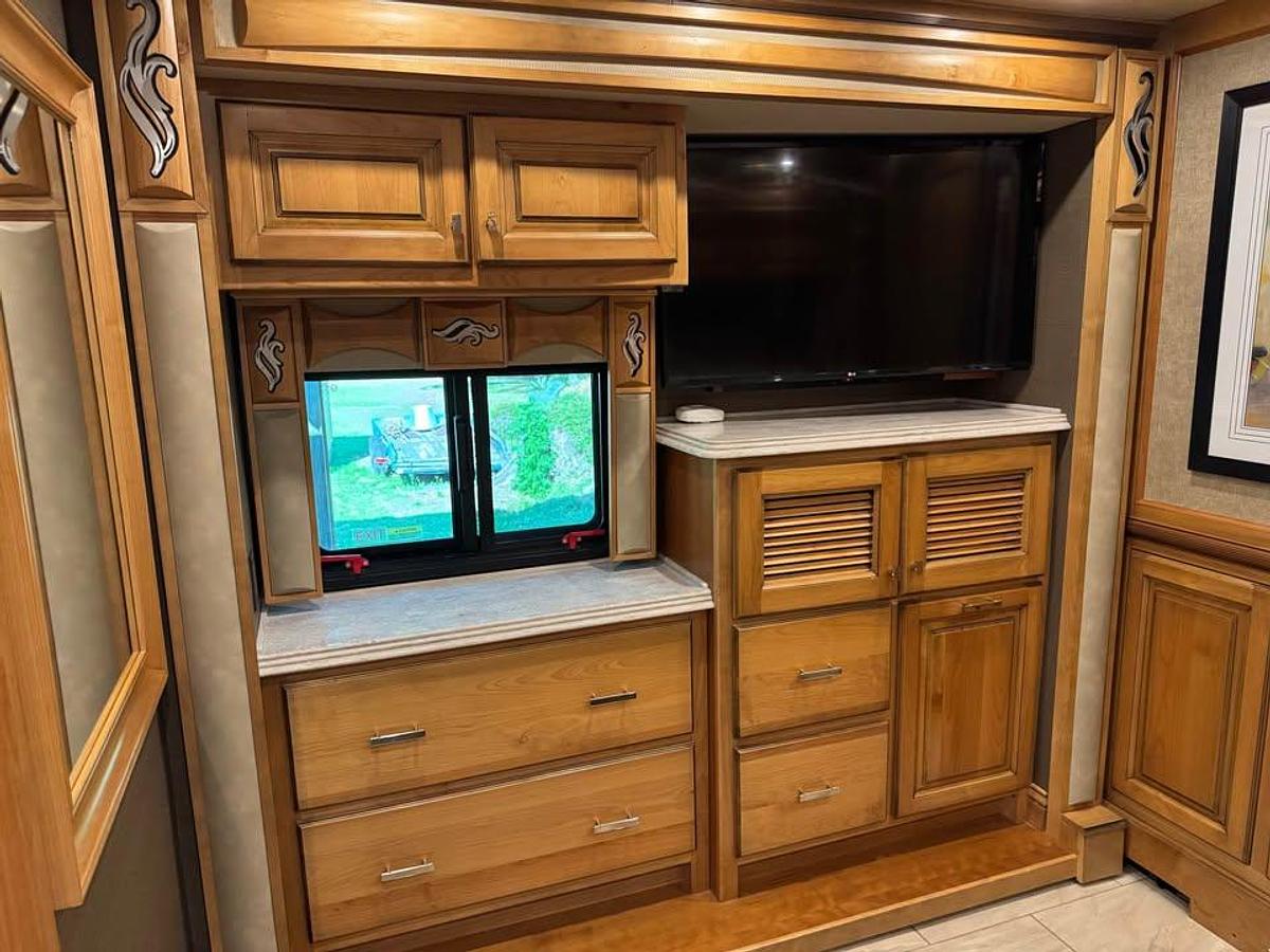 Used 2019 Tiffin Phaeton QBH