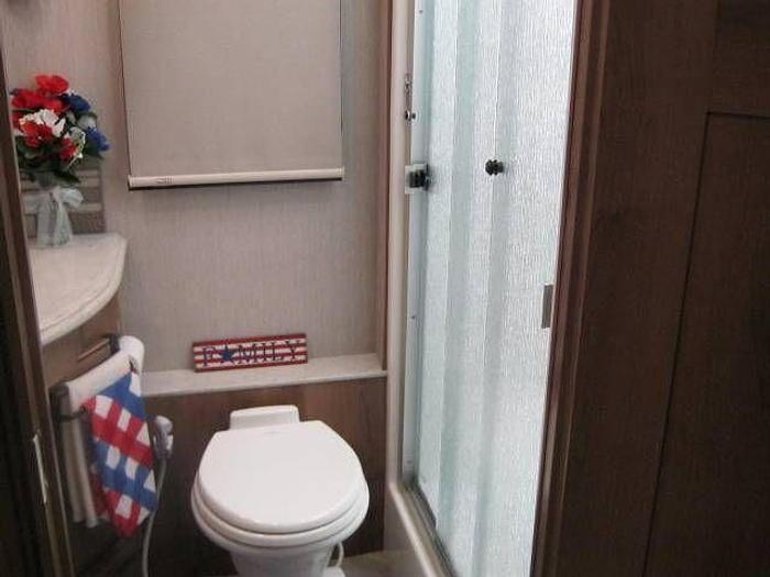 Used 2020 Fleetwood Pace Arrow LXE 38N