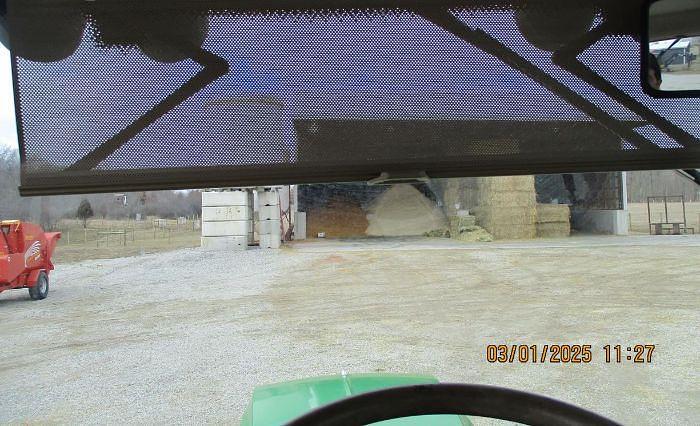 Used 2017 JOHN DEERE 6110M