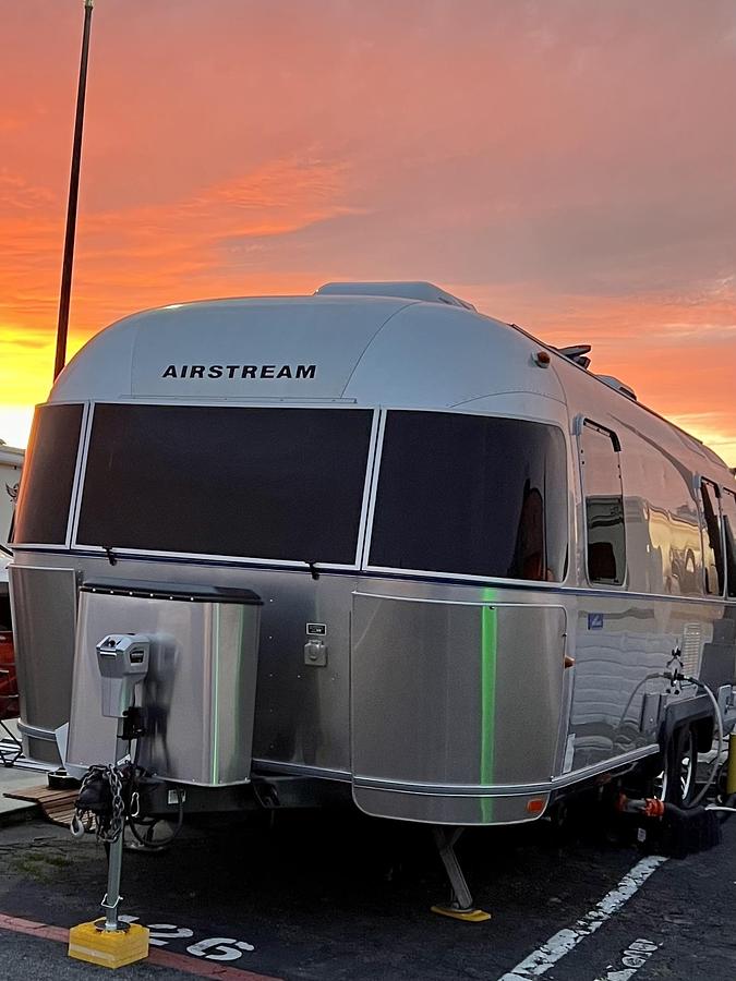 Used 2012 Airstream Eddie Bauer 25"