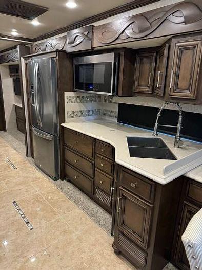 Used 2019 Newmar Ventana 3407