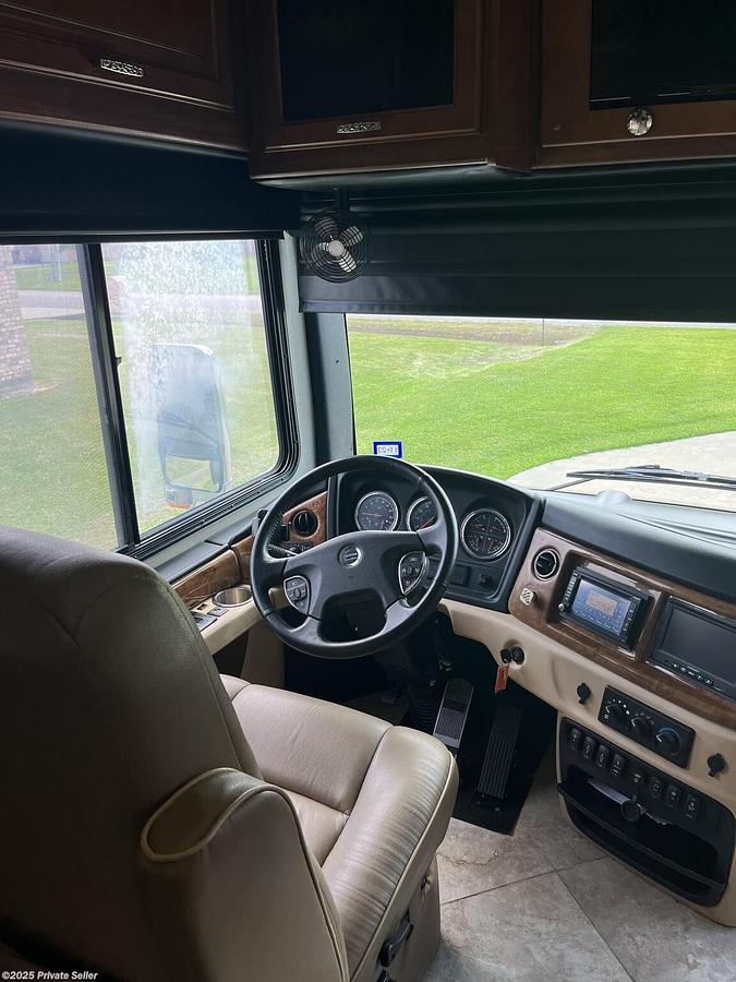 Used 2014 Fleetwood Discovery 40E Class A Motorhome
