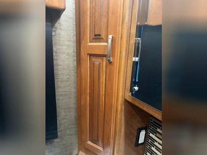 Used 2018 Holiday Rambler Endeavor 44H