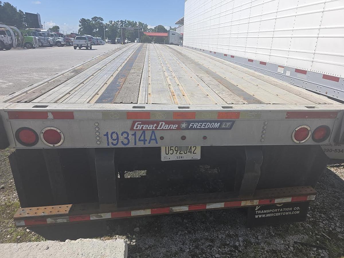 Used 2016 Great Dane Flatbed Trailer
