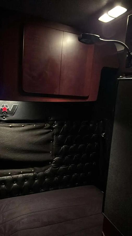 Used 2022 Western Star 4900SF Conventional Sleeper Semi