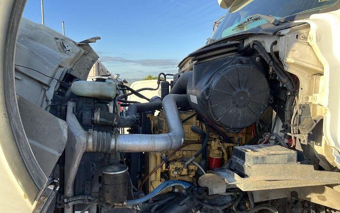 Used 2011 Peterbilt 386