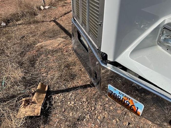 Used 2014 Kenworth T800 Sleeper