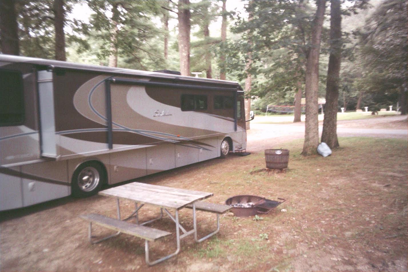 Used 2014 Itasca Solei 38R | Bath & Half | Cummins Diesel | Bunk Beds | Washer & Dryer | Full-Time Ready