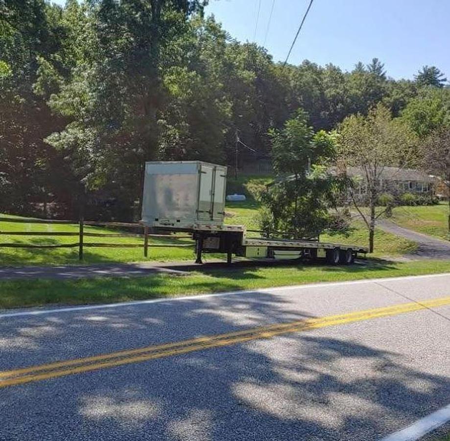 Used 2019 Kenworth T880 with 2013 Doonan Specialized Drop Deck Trailer