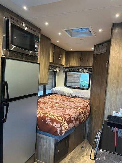 Used 2016 Dynamax REV 24cb