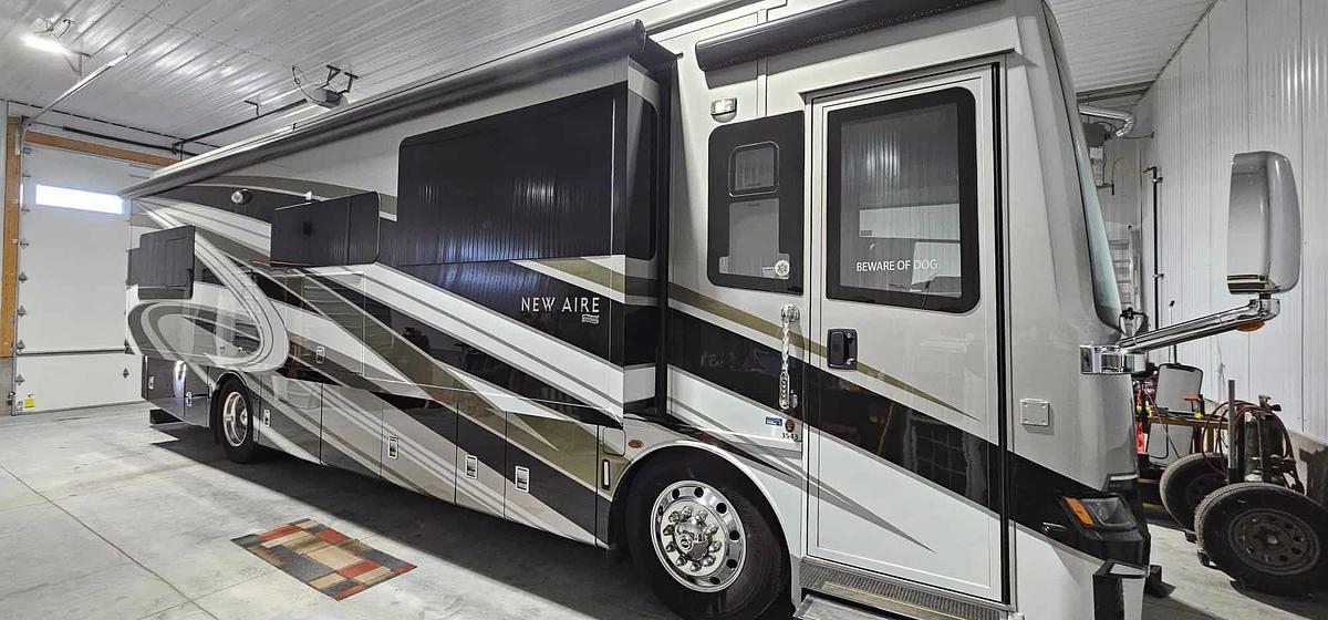 Used 2022 Newmar New Aire 3543