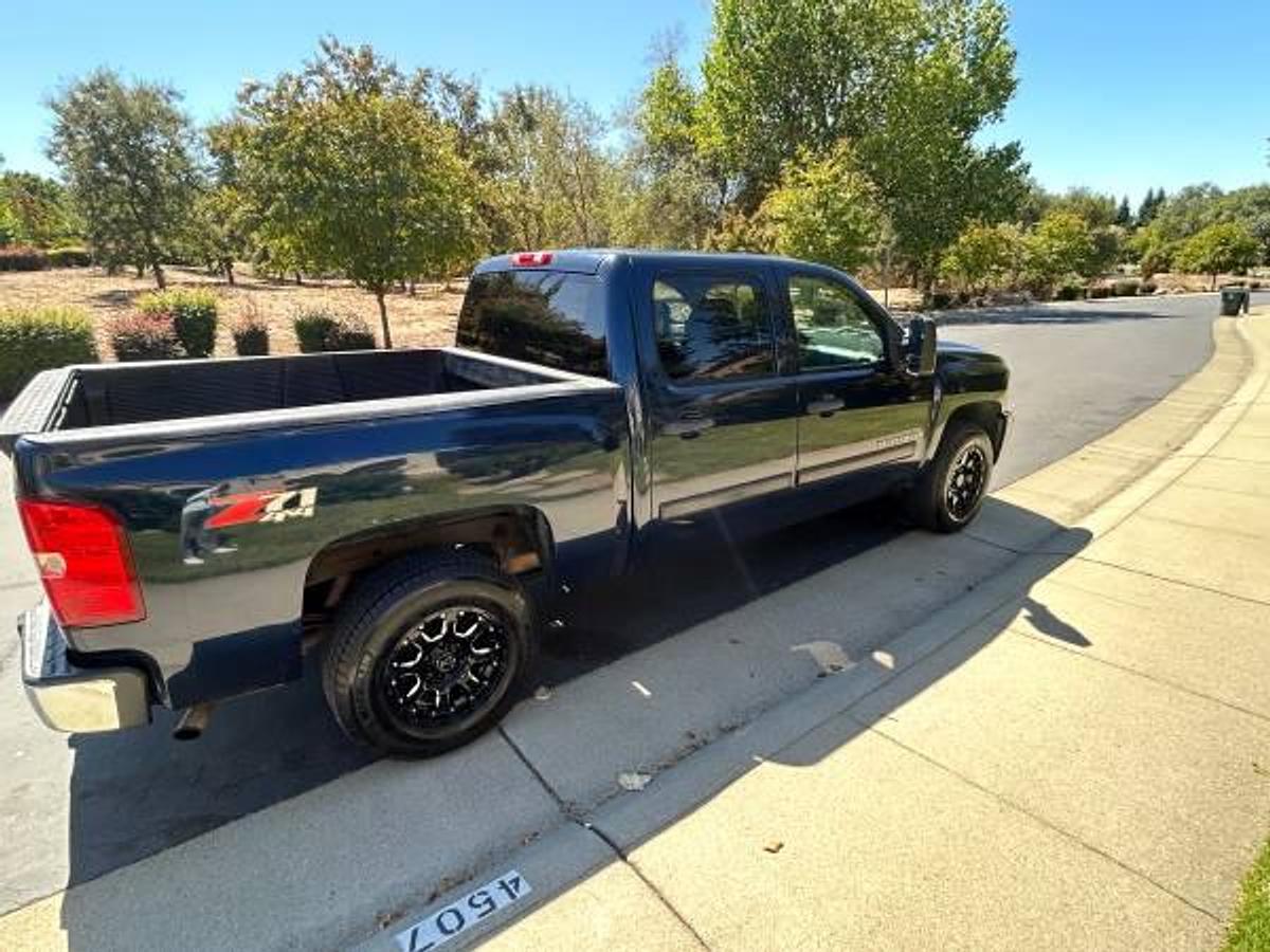 Used 2007 Chevrolet Silverado 1500 Z71 4x4