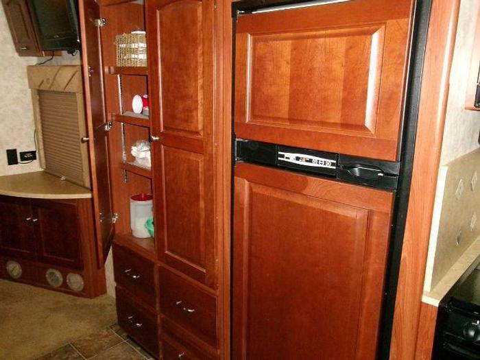 Used 2010 Winnebago SIGHTSEER 33C