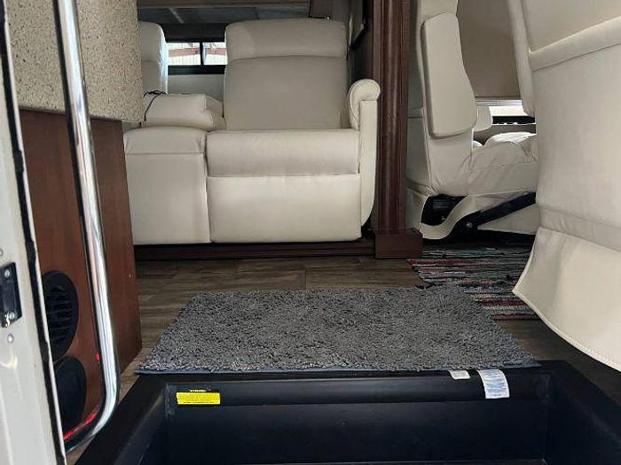 Used 2017 Forest River Georgetown 36B5