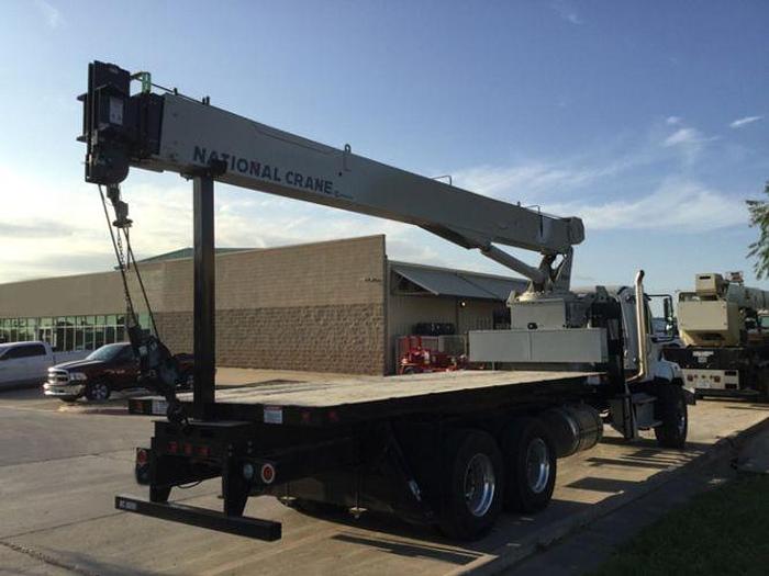 Used 2019 Freightliner 108SD With 2018 National 690E2