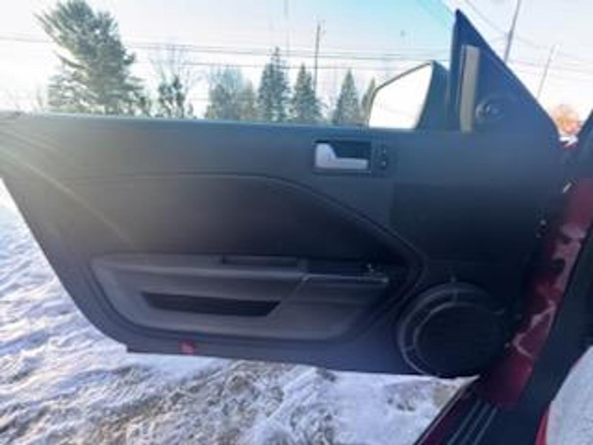 Used 2007 Ford Mustang Pony Package