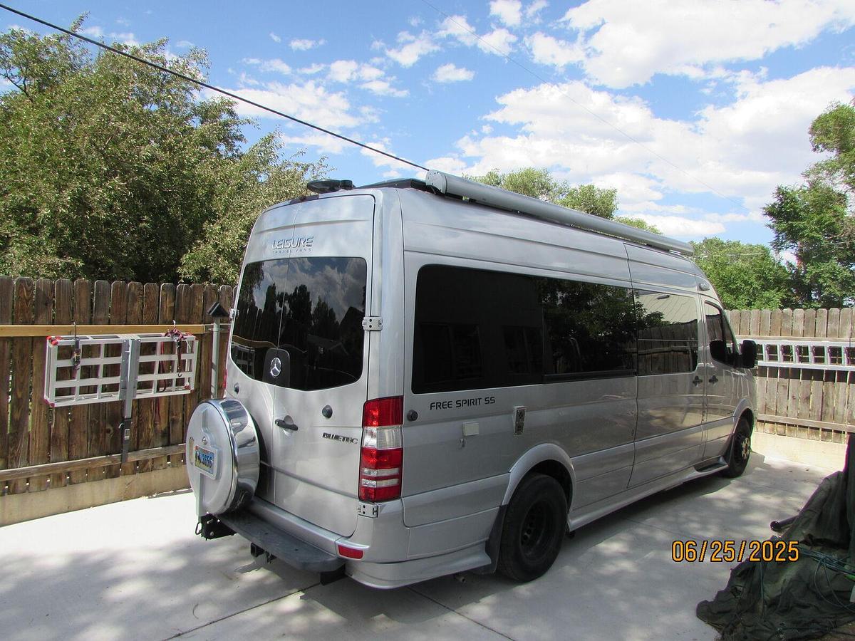 Used 2013 Leisure Travel Van Free Spirit SS