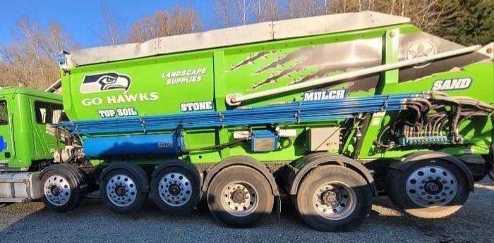 Used 2013 CAN AMERICAN STONE SPREADER SOIL KING XTR25