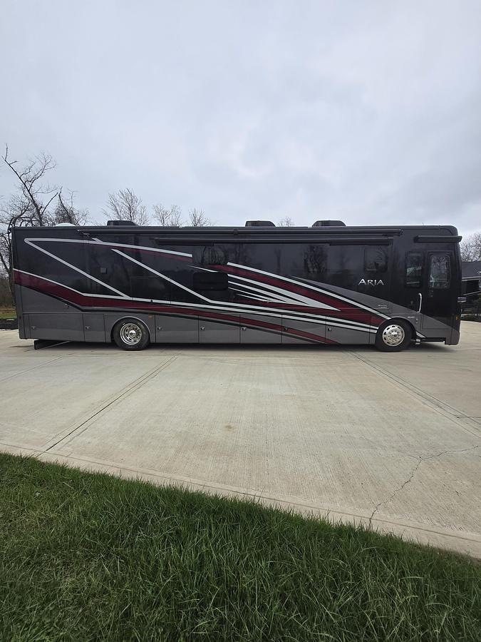 Used 2024 Thor Motorcoach Aria 4000