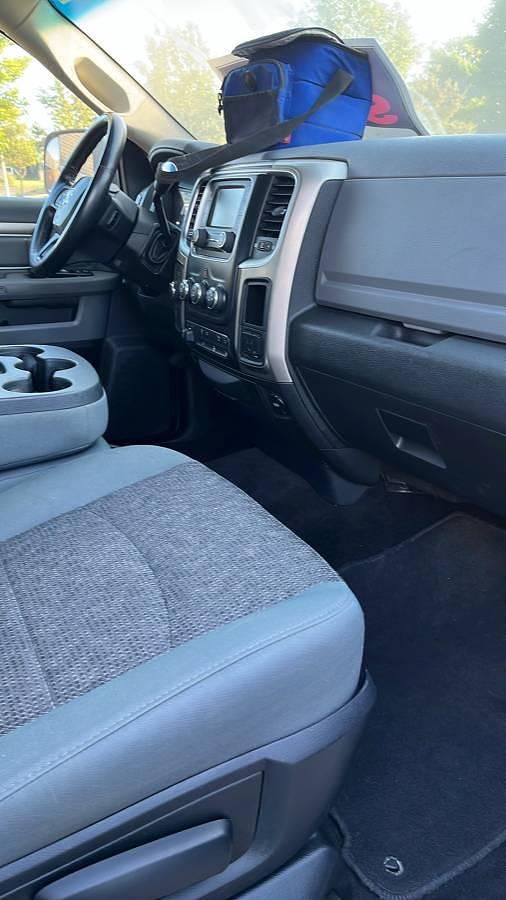 Used 2015 Ram 3500 SLT 4X4 Hemi V8 Crew Cab