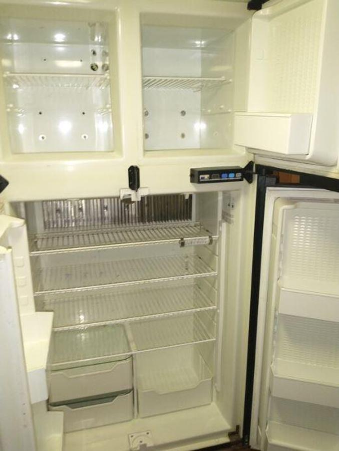 Used 2001 Holiday Rambler Ambassador Class A Motorhome