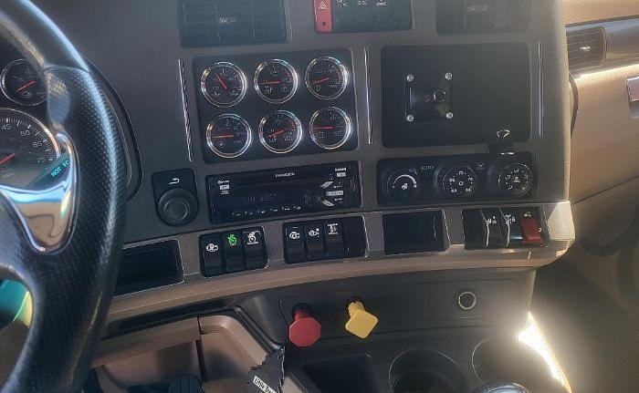 Used 2015 KENWORTH T680