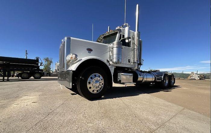 Used 2014 Peterbilt 388