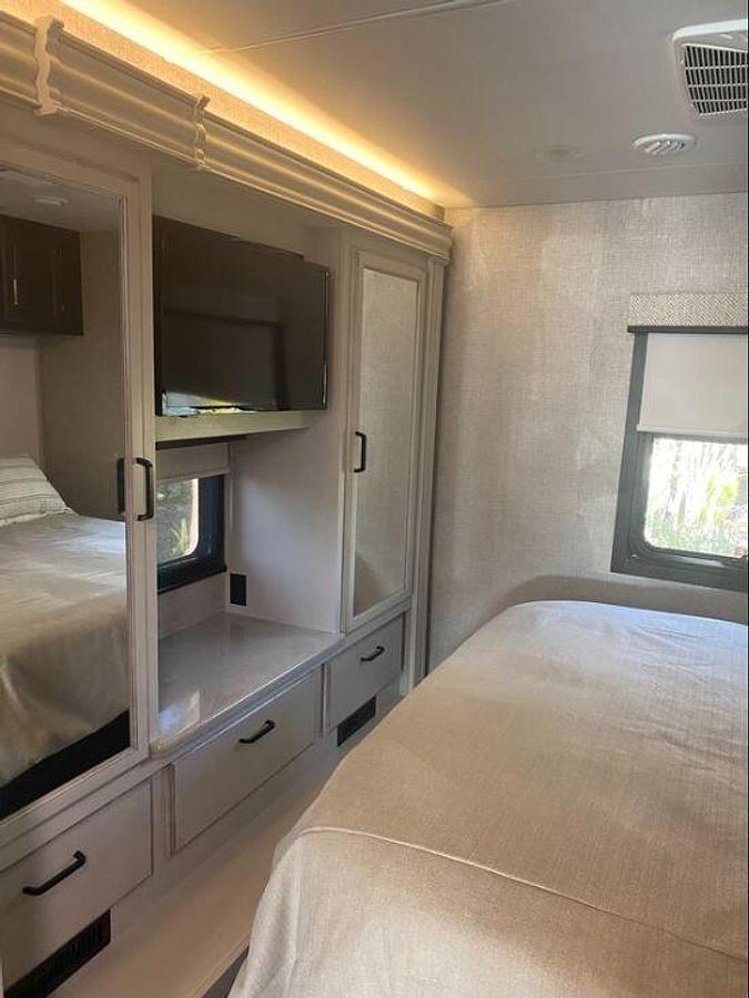 Used 2023 Jayco Precept 34G