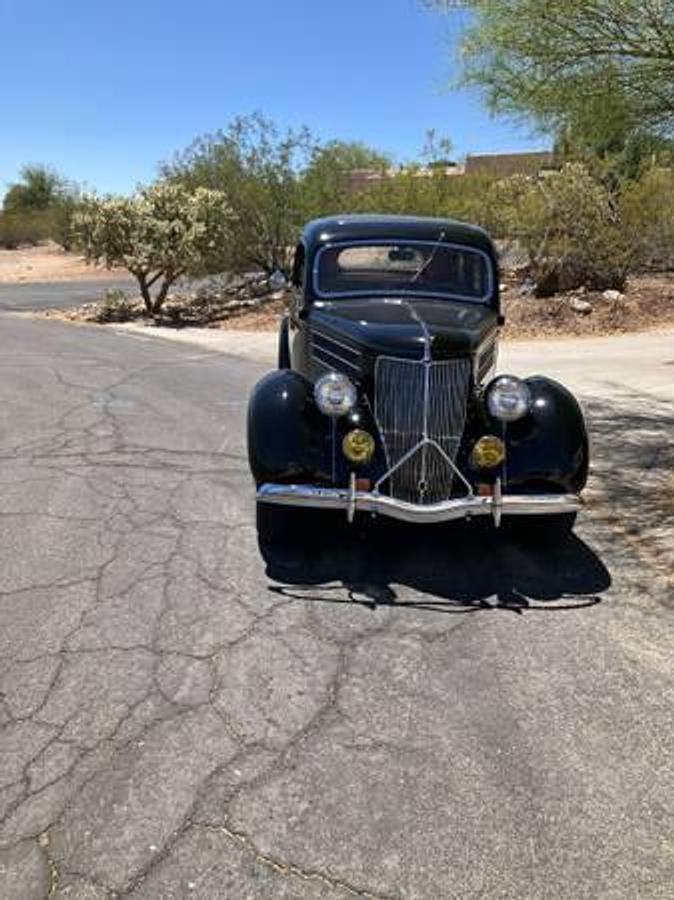 Used 1936 Ford Deluxe Touring Fordor Sedan Humpback