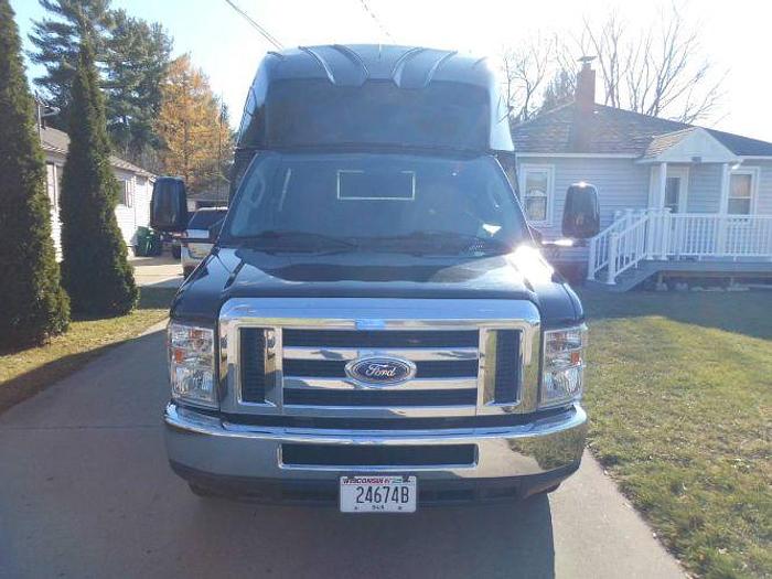 Used 2015 Ford Ecoline E450 Commercial Cutaway Limo Bus