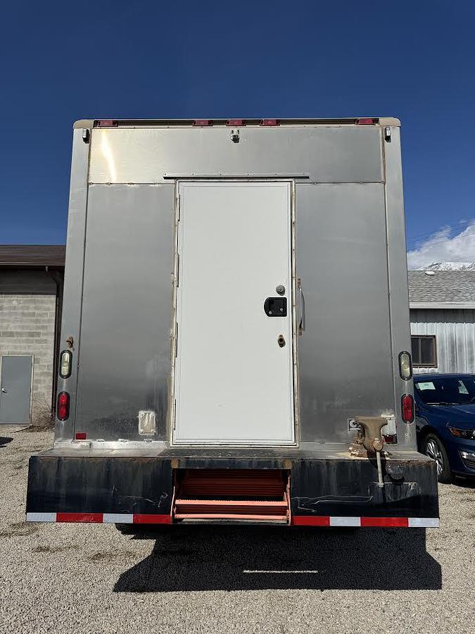 Used 2012 Dodge Ram 5500 Box Truck