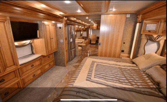 Used 2015 Newmar Dutch Star 4369