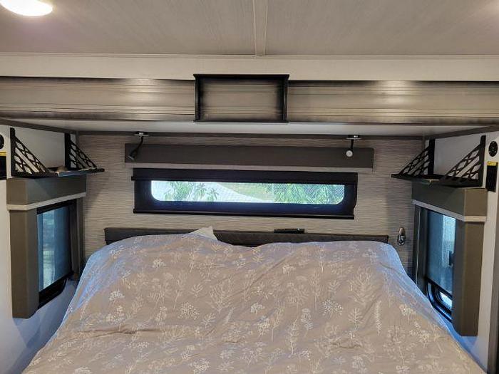 Used 2023 Keystone Montana 3123RL