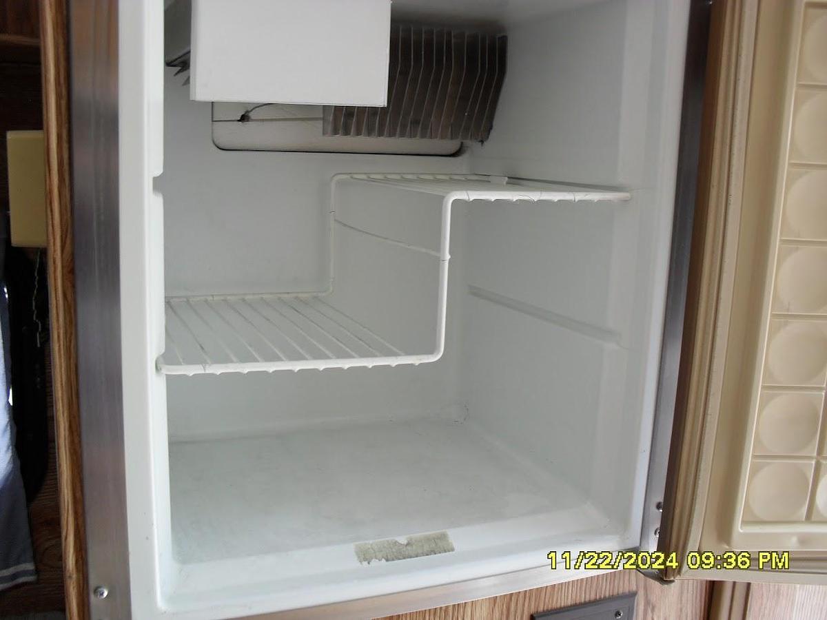 Used 2010 RAM 1500 with Six-Pac Camper