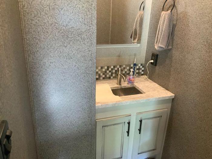 Used 2021 Jayco North Point 387FBTS