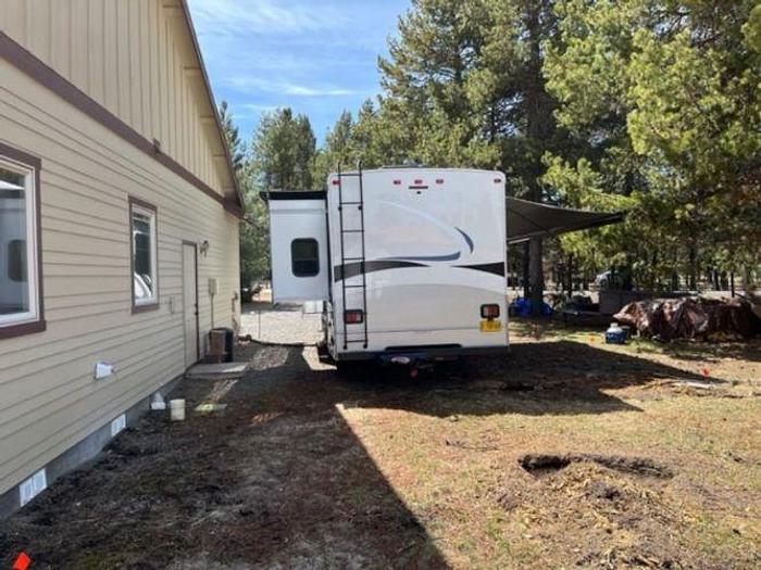 Used 2022 Entegra Esteem 27U