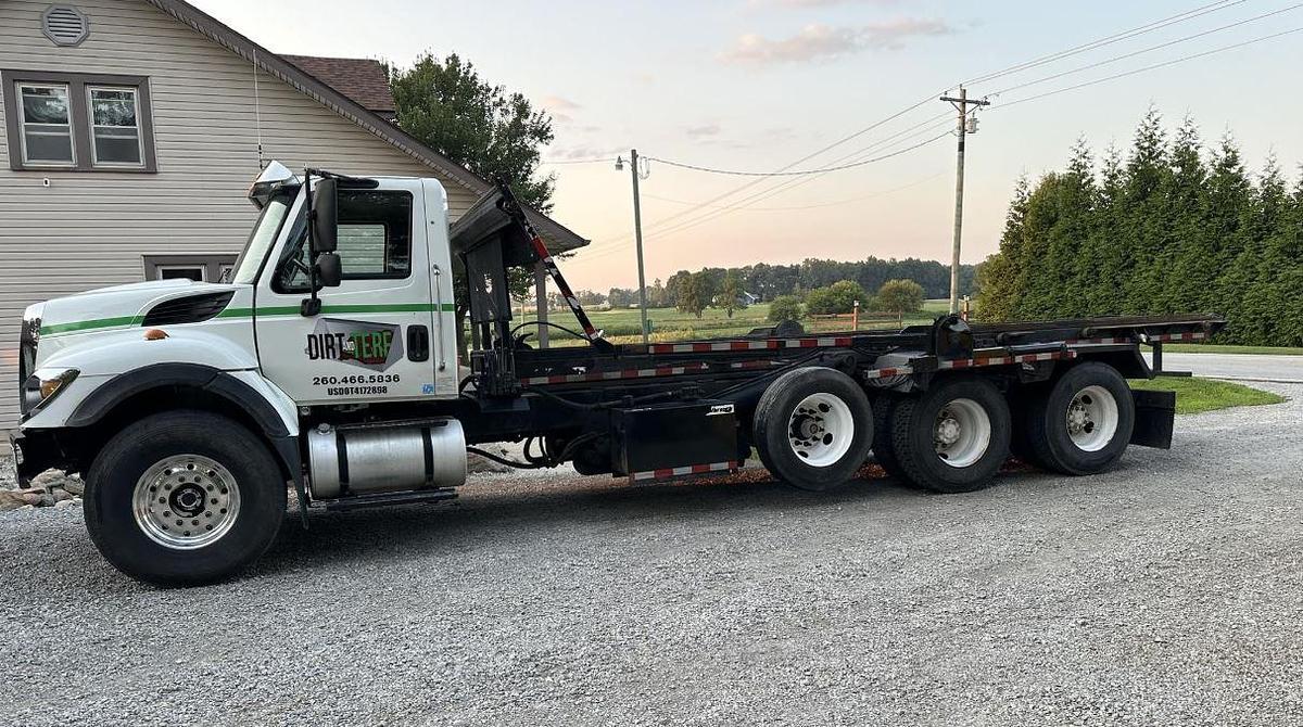 Used 2012 International Workstar 7400 Roll-Off