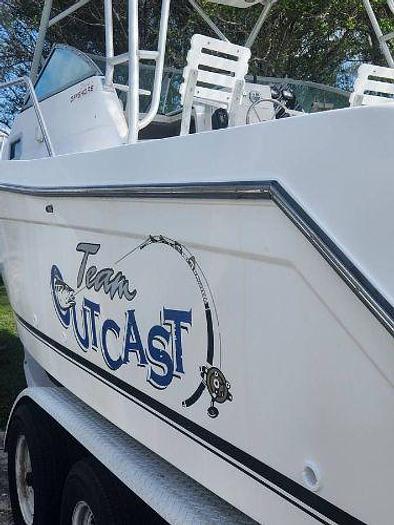 Used 1999 Robalo 2420