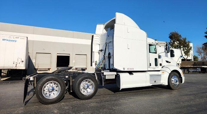 Used 2012 Peterbilt 386