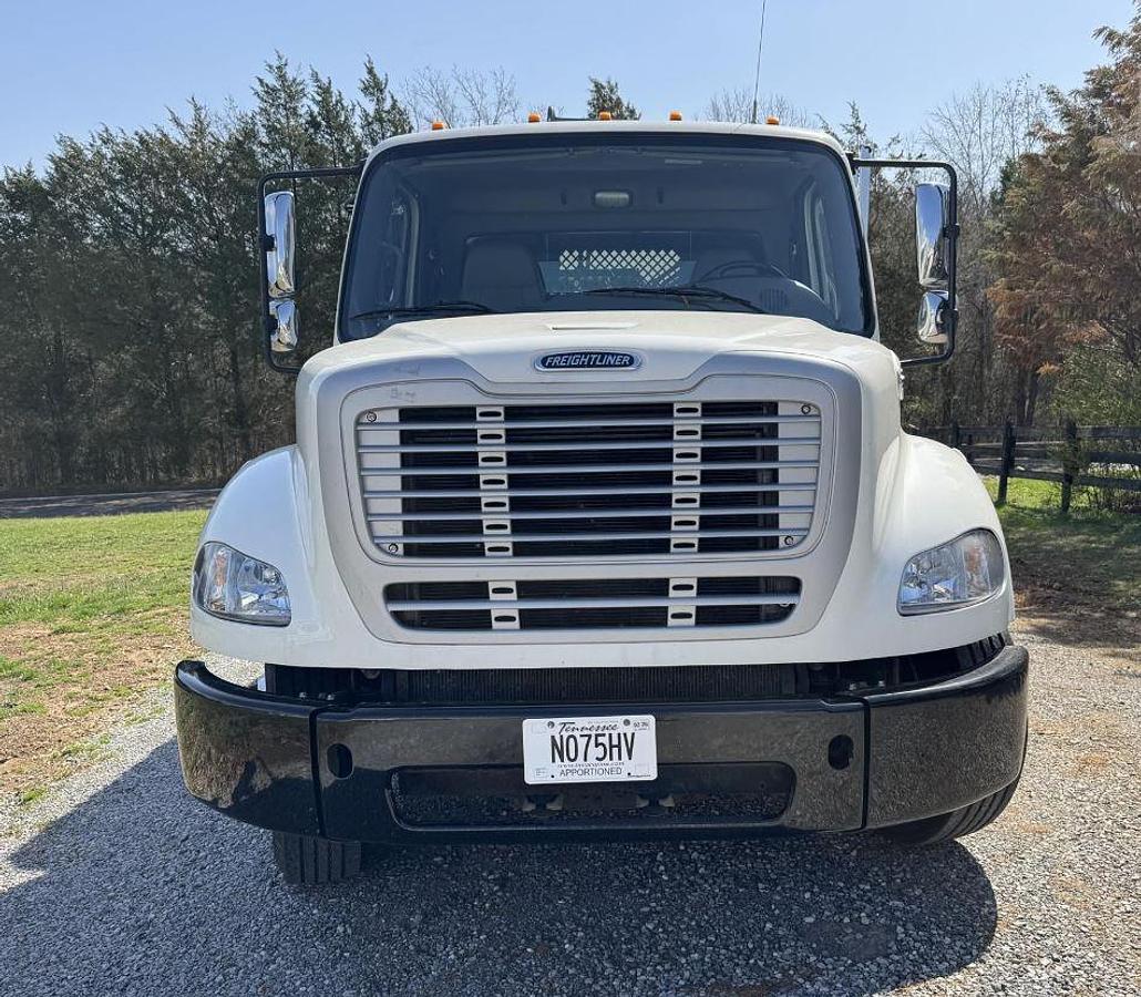 Used 2021 FREIGHTLINER BUSINESS CLASS M2 112 Water Tank Truck