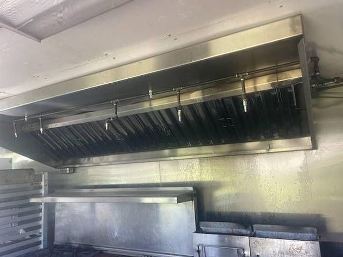 Used 2005 Gator Tail Trailers Heavy Haul Food Truck