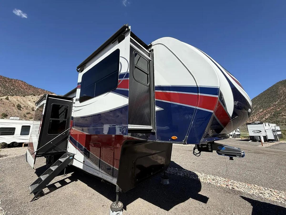 Used 2023 Grand Design Solitude 380FL
