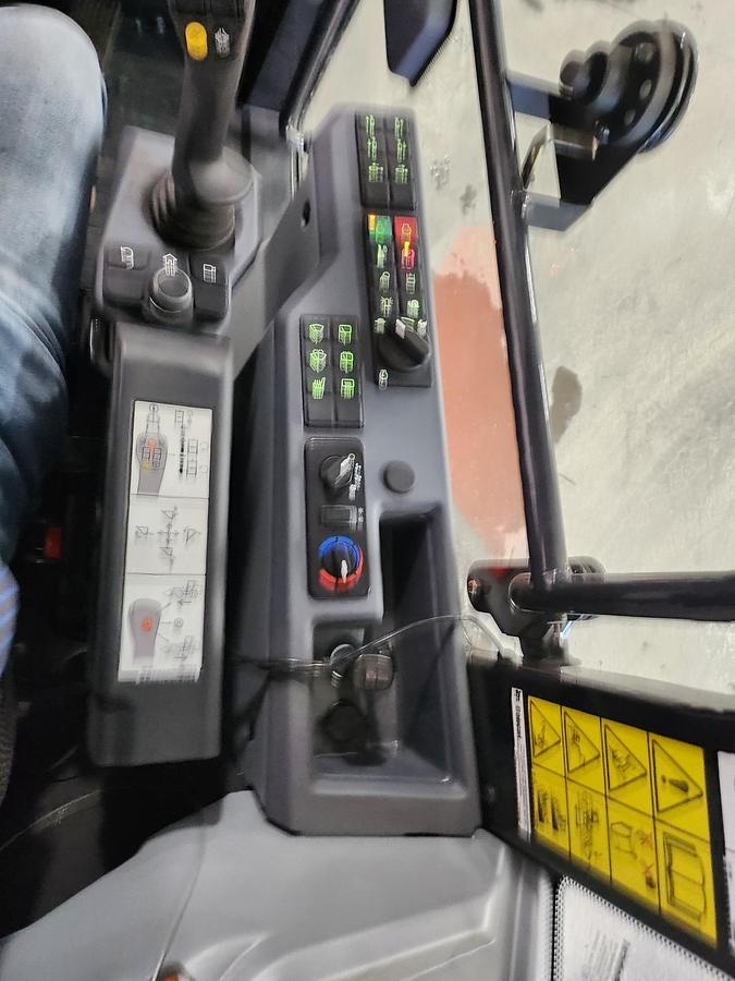 Used 2024 Bobcat L65