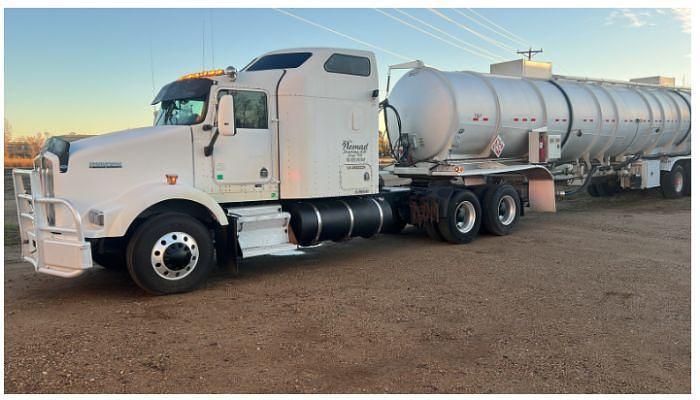 Used 2002 KENWORTH T800