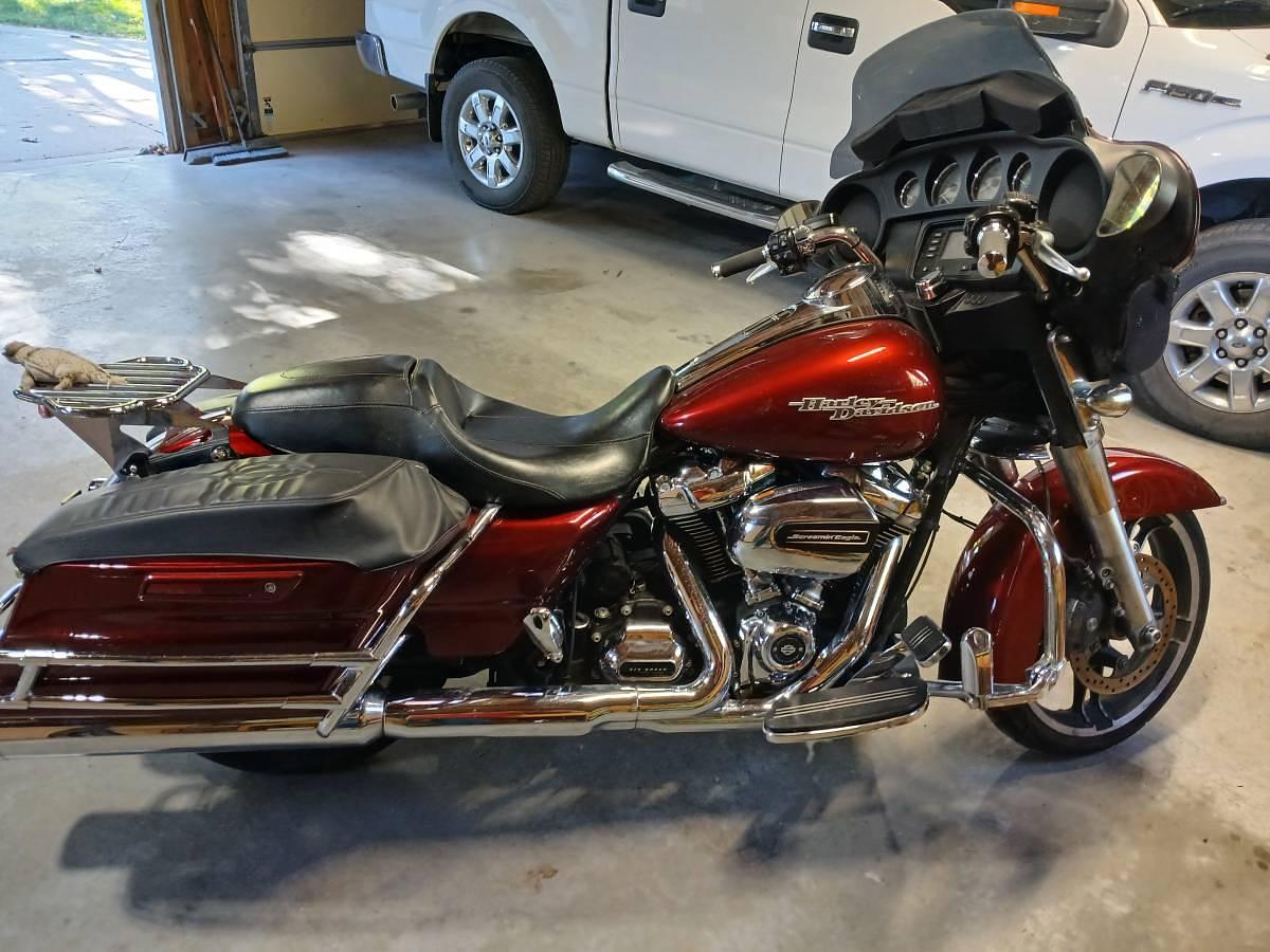 Used 2017 Harley Davidson Street Glide