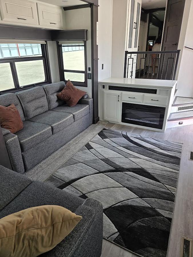 Used 2022 DRV Elite Suite 41RKSB4 Fifth Wheel