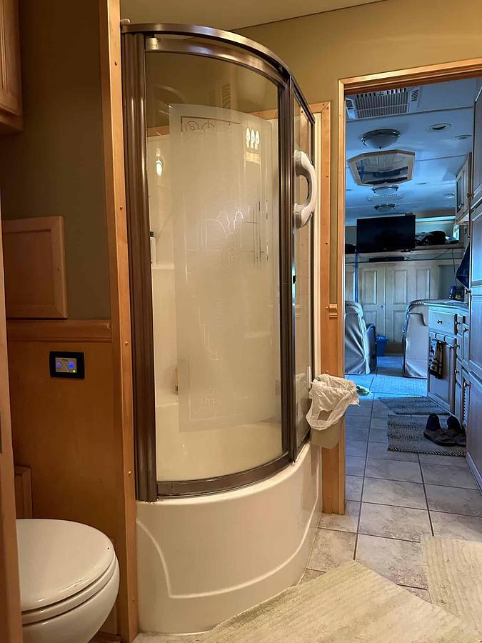 Used 2008 Renegade Classic Super C Motorhome